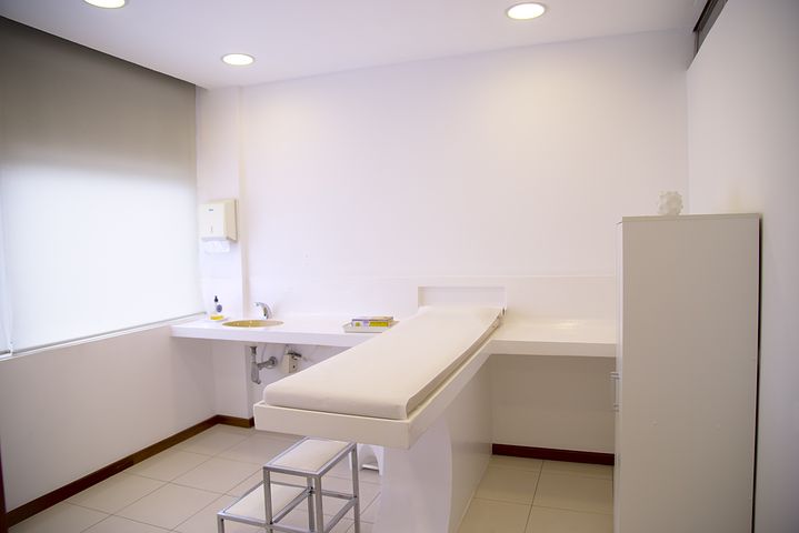 treatment-room-548143__480