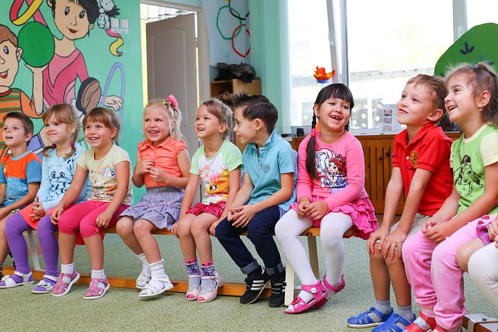 kindergarten-2204239__480